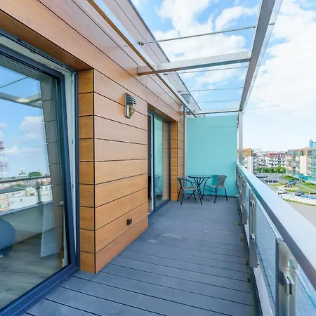 Apartament Morski Navigator By Holidaysun Kołobrzeg Eksteriør bilde