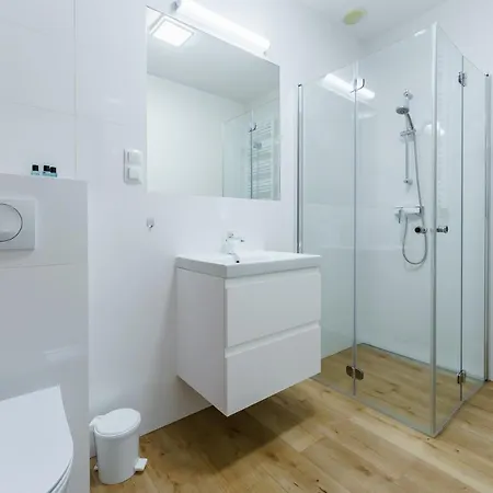 Apartament Morski Navigator By Holidaysun Kołobrzeg Eksteriør bilde